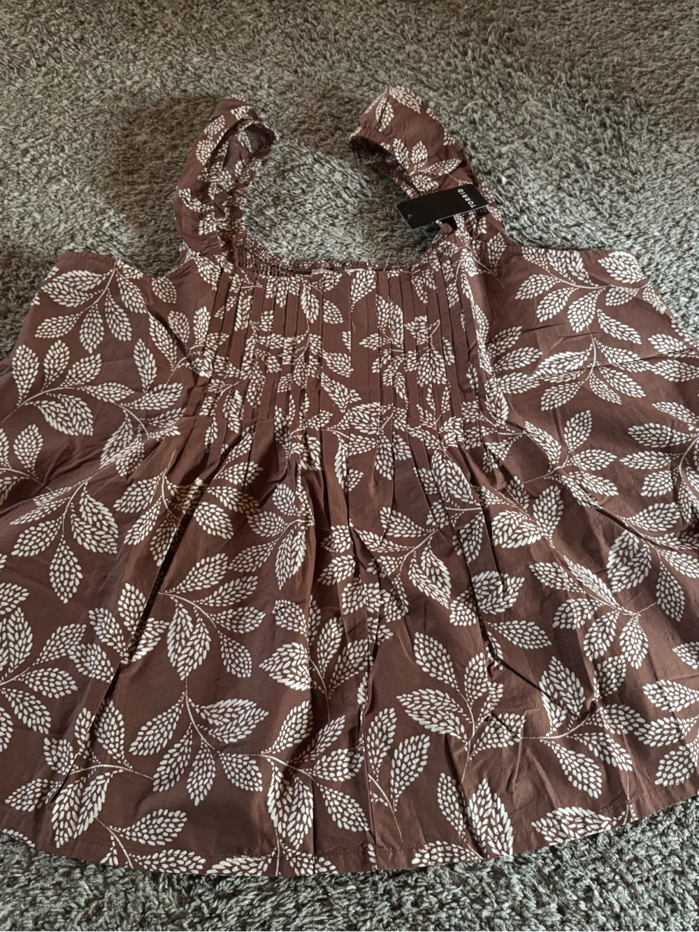 Women’s plus size Brown Leaf-Print top from Torrid